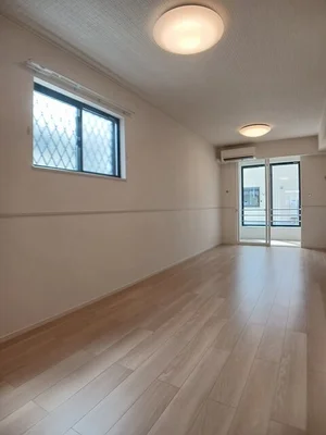 伊予郡松前町のマンスリーマンション・ウィークリーマンション「ポプラⅠ 106・洋室(No.1126771)」メイン画像