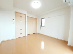 小森江駅（福岡県）のマンスリーマンション・ウィークリーマンション「クリス戸ノ上 303・洋室(No.1126854)」メイン画像