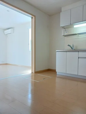 津山市のマンスリーマンション・ウィークリーマンション「ベルメゾン・ロワールＢ 105・洋室(No.1129755)」メイン画像