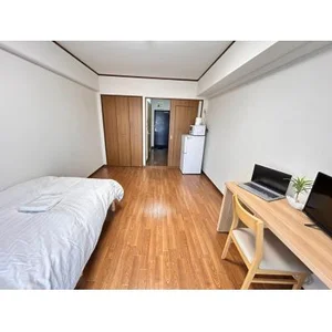 のマンスリーマンション・ウィークリーマンション「🚶‍♀️✨【岸和田駅徒歩5分】駅からまっすぐ便利な立地🚉👍駅前コンビニあり🛒☕️ (No.1132066)」メイン画像