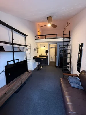 千歳町駅（長崎県）のマンスリーマンション・ウィークリーマンション「ジェイ川平町 207・ロフト付き・ダブルベッド・43インチテレビ(No.1132912)」メイン画像