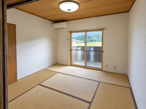 温かみのある和室