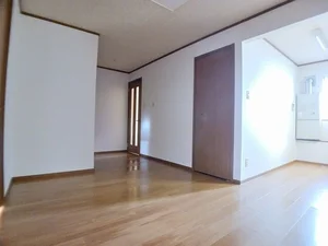 のマンスリーマンション・ウィークリーマンション「レフィナードⅢ 102・洋室(No.1132920)」メイン画像