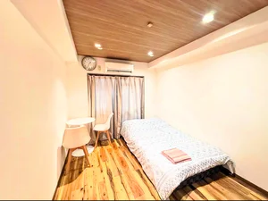 東京都のマンスリーマンション・ウィークリーマンション「KUGA STAY 207B・トイレお風呂共用鍵付き個室(No.1133209)」メイン画像