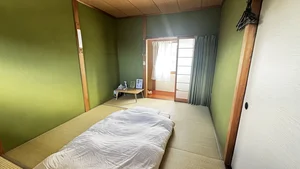 佐賀県のAKARIYA Home&Hostelのマンスリーマンション・ウィークリーマンション「AKARIYA Home 202・🎁2万円🎁一軒家の和室(No.1134542)」メイン画像