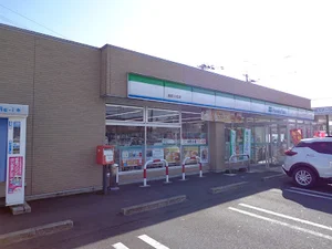 ファミリーマート 越前小松店まで車で6分