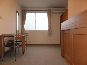 北本駅（埼玉県）のマンスリーマンション・ウィークリーマンション「レオパレスフローラ 201(No.1136306)」メイン画像