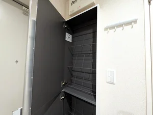 シューズボックス