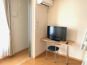 土浦駅（茨城県）のマンスリーマンション・ウィークリーマンション「レオパレスＧＲＡＮＤＥＵＲ 104(No.1138266)」メイン画像