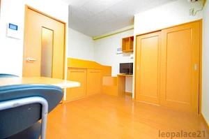 帝塚山大学学園前キャンパス周辺のマンスリーマンション・ウィークリーマンション「レオパレス伏見Ⅱ 106(No.1138800)」メイン画像