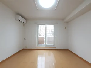 秋田県のマンスリーマンション・ウィークリーマンション「ベル　ローゼ 201・洋室(No.1143029)」メイン画像