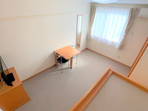 大牟田駅（福岡県）のマンスリーマンション・ウィークリーマンション「レオパレスエレガンス 206(No.1144274)」メイン画像