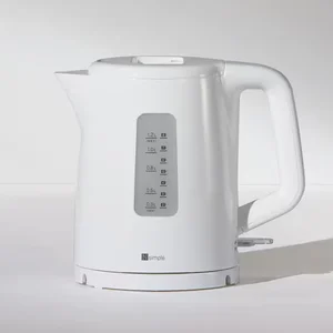 室内で使用している電気ケトルのイメージ画像