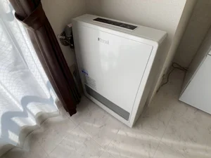 暖房(ガスFFストーブ)