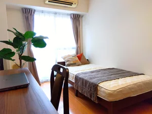 のマンスリーマンション・ウィークリーマンション「🌈新規オープン賃料半額　JR兵庫駅目の前🚃オートロック🔒Wifi無料モンサンミッシェルハサカ 302号室(No.1151128)」メイン画像