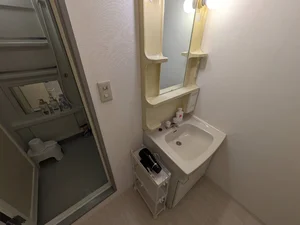 別のお部屋の画像になります。家具・家電の配置イメージの為、実物とは異なります