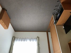 愛媛県のレオパレスセンター高松のマンスリーマンション・ウィークリーマンション「レオパレスコスモ 205(No.1152675)」メイン画像