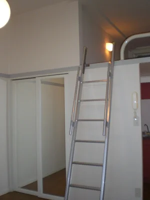 のマンスリーマンション・ウィークリーマンション「レオパレスシャルマン 205(No.1155773)」メイン画像