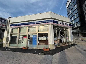 ローソン 福井大手三丁目店まで徒歩７分