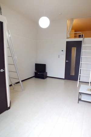 のマンスリーマンション・ウィークリーマンション「レオネクストやなぎ荘　第三 101(No.1156439)」メイン画像