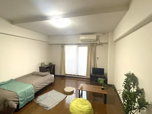 山口県のマンスリーマンション・ウィークリーマンション「🌈新規オープンにつき賃料半額🌈MYマンスリー　長府駅前　🚅駅まで徒歩4分🚶‍♂️　✨バス・トイレ別　✨オートロック 403・１K(No.1159760)」メイン画像