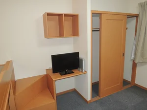 のマンスリーマンション・ウィークリーマンション「レオパレスＰｉｎｅＢｅａｃｈ 111(No.1160271)」メイン画像