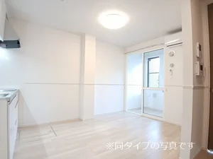 秋田県のマンスリーマンション・ウィークリーマンション「サウス　プリムローズⅡ 103・洋室(No.1160431)」メイン画像