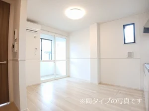 秋田県のマンスリーマンション・ウィークリーマンション「サウス　プリムローズⅡ 101・洋室(No.1160433)」メイン画像