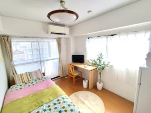 のマンスリーマンション・ウィークリーマンション「🚉✨【JR阪和鳳駅徒歩4分】ドラッグストア・コンビニ便利🏪💊ネット無料📶💻サンルーム付き☀️🌱 406(No.1161248)」メイン画像