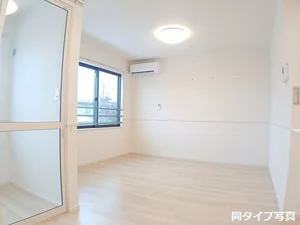 のマンスリーマンション・ウィークリーマンション「マハロＢ 201・洋室(No.1163374)」メイン画像