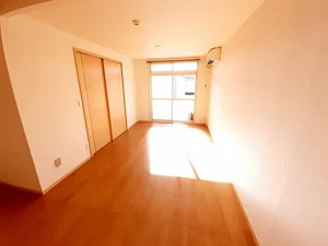 のマンスリーマンション・ウィークリーマンション「エルディム横山 202・洋室(No.1163379)」メイン画像