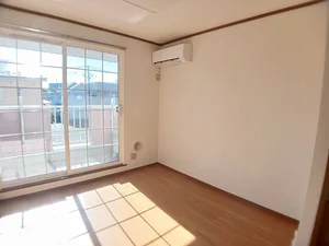 岩手県立中部病院周辺のマンスリーマンション・ウィークリーマンション「アンソレイエ 202・洋室(No.1163403)」メイン画像