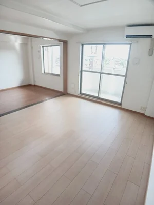 のマンスリーマンション・ウィークリーマンション「プレッサ泉中央 504・洋室(No.1163525)」メイン画像