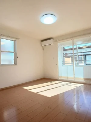 のマンスリーマンション・ウィークリーマンション「ラ・コリーナＭⅠ 101・洋室(No.1163651)」メイン画像