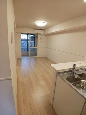 のマンスリーマンション・ウィークリーマンション「ＳＴＡＹＧＯＬＤ北上Ⅲ 103・洋室(No.1164227)」メイン画像