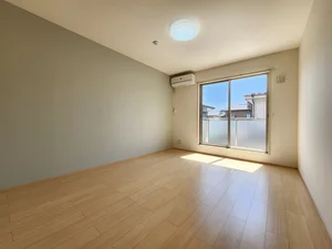 のマンスリーマンション・ウィークリーマンション「Ｔ’ｓハウス 203・洋室(No.1164253)」メイン画像