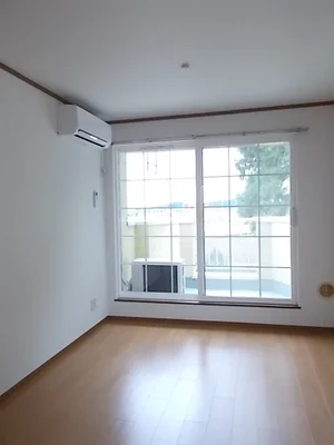 のマンスリーマンション・ウィークリーマンション「サウスガーデン 203・洋室(No.1164335)」メイン画像