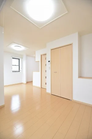 のマンスリーマンション・ウィークリーマンション「ブラウニーガーデンⅤ 201・洋室(No.1164690)」メイン画像