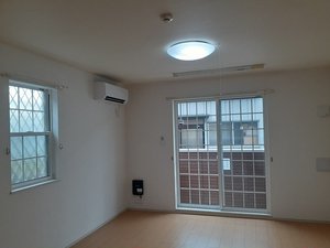 のマンスリーマンション・ウィークリーマンション「シャンドフルール関　Ⅱ 101・洋室(No.1164722)」メイン画像