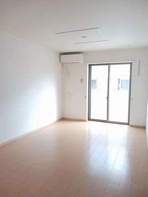 のマンスリーマンション・ウィークリーマンション「トラステージ・Ⅱ 102・洋室(No.1164748)」メイン画像