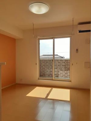 のマンスリーマンション・ウィークリーマンション「プリムヴェール 202・洋室(No.1164784)」メイン画像