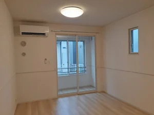 のマンスリーマンション・ウィークリーマンション「ＲＡＩＮＢＯＷＶＩＥＷ　ＮＥＯ 102・洋室(No.1165013)」メイン画像