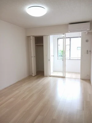 のマンスリーマンション・ウィークリーマンション「レクエルド　Ⅰ 103・洋室(No.1165018)」メイン画像