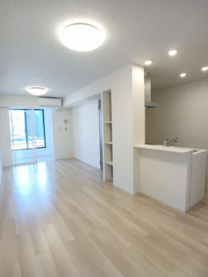 のマンスリーマンション・ウィークリーマンション「ソル・レヴァンテ　Ⅱ 103・洋室(No.1165032)」メイン画像