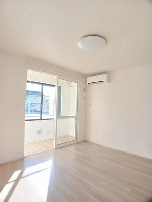 のマンスリーマンション・ウィークリーマンション「プレミール・ブリエ　Ａ 105・洋室(No.1165068)」メイン画像