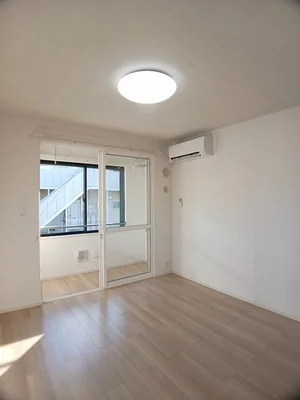 のマンスリーマンション・ウィークリーマンション「プレミール・ブリエ　Ｂ 101・洋室(No.1165073)」メイン画像