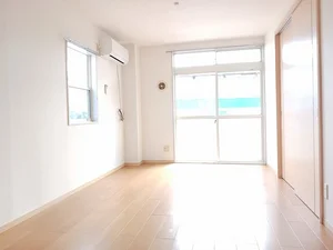 のマンスリーマンション・ウィークリーマンション「アクティブオノマ 101・洋室(No.1165253)」メイン画像