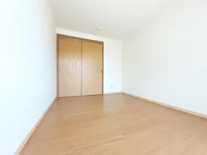 のマンスリーマンション・ウィークリーマンション「シェーネ　ホフ　Ι 201・洋室(No.1165362)」メイン画像