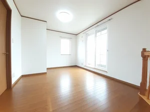 のマンスリーマンション・ウィークリーマンション「ソレアード．Ｏ 102・洋室(No.1165448)」メイン画像