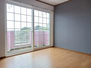 のマンスリーマンション・ウィークリーマンション「グリーンヒルズＫ　Ⅱ 102・洋室(No.1165485)」メイン画像